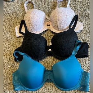 Victoria Secret 38B bras